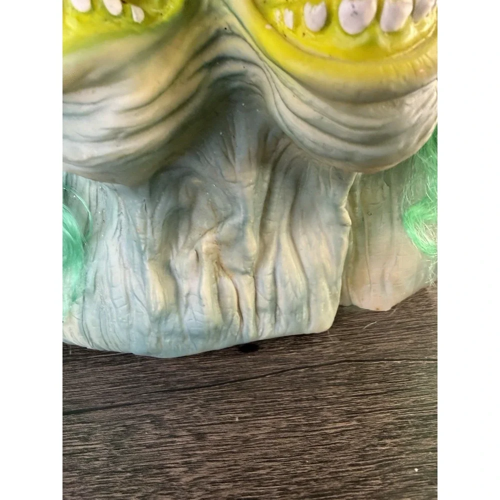 Vintage Fun World Mask #9223 Two Face Green Eyes Hair. 80s Costumes.